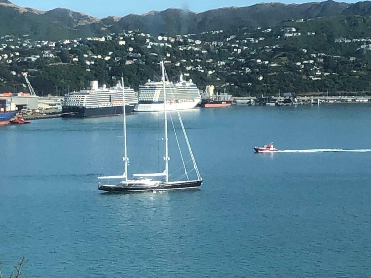 Incredible Views! Luxurious Studio & Outdoor Living Wellington Eksteriør billede