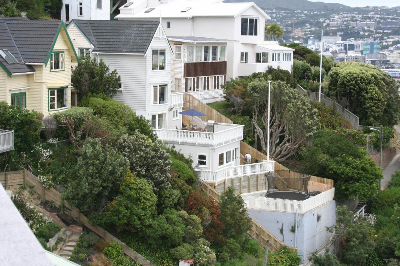 Incredible Views! Luxurious Studio & Outdoor Living Wellington Eksteriør billede